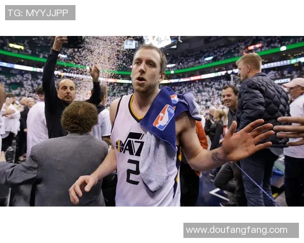 战术革新!新教练如何激活米切尔? 战术革新!新教练如何激活米切尔?