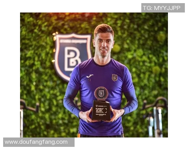 德布劳内荣获月度最佳球员,实至名归 德布劳内荣获月度最佳球员,实至名归