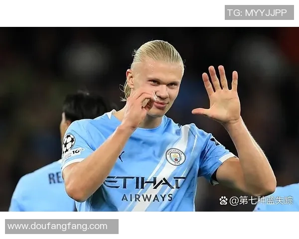 哈兰德进球表现分析：高光瞬间与低迷时刻的全方位解读